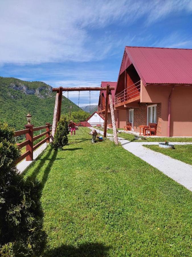 Guesthouse Madzarevic Плужине Екстер'єр фото